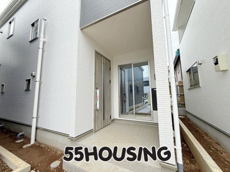 ց@-