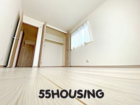 [@-