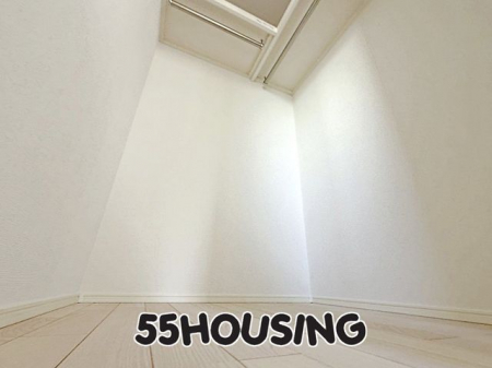 [@-