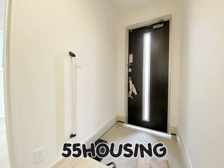 ց@-