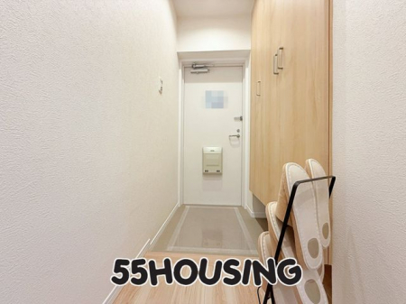 ց@-