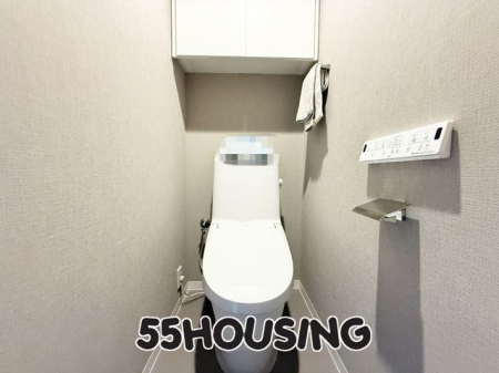 gC@-