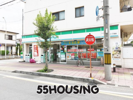 ���ӊ��@�t�@�~���[�}�[�g�n�쒬�꒚�ړX �k��8���B 580m