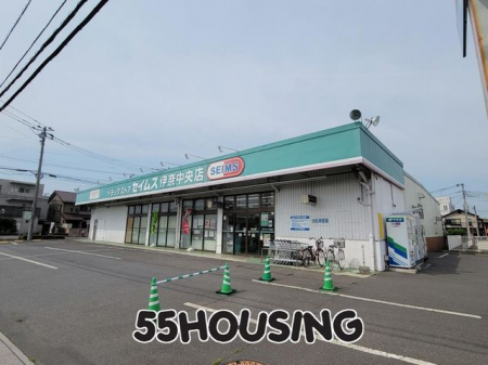 ���ӊ��@�h���b�O�Z�C���X�ɓޒ����X �k��5���B 370m