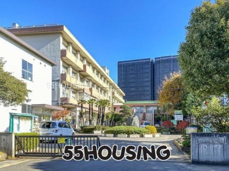 ���ӊ��@�������܎s���^�씪�����w�Z �k��4���B 300m