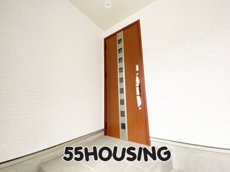 ���ց@-