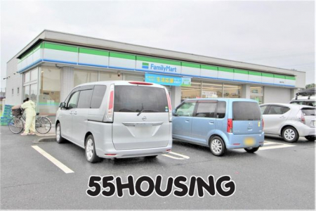 ���ӊ��@�t�@�~���[�}�[�g�����到�X �k��4���B 250m