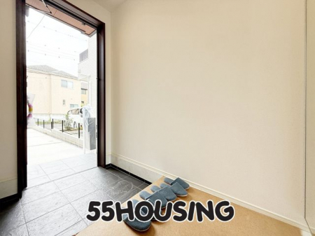 ���ց@-