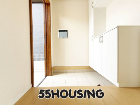 ���ց@-