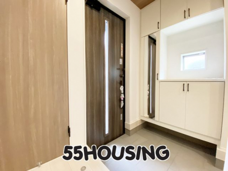 ���ց@-