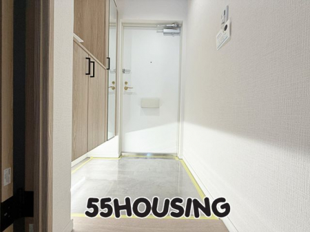 ���ց@-