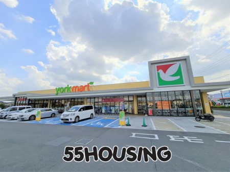 ���ӊ��@���[�N�}�[�g�k�{��c�ƓX �k��13���B 980m