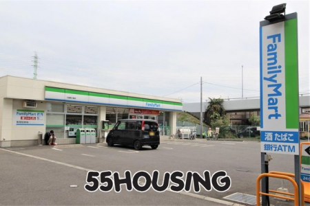 ���ӊ��@�t�@�~���[�}�[�g�v���v��X �k��5���B 390m