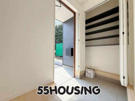 ���ց@-