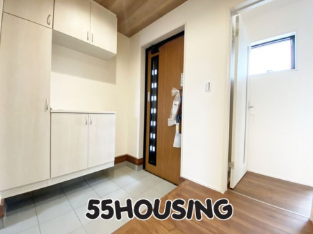 ���ց@-