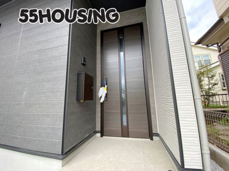 ���ց@-