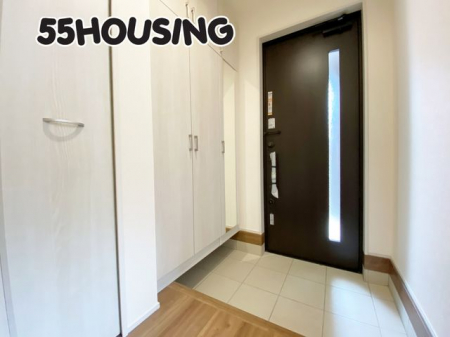 ���ց@-