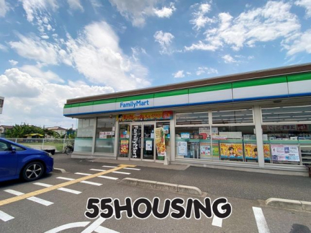 ���ӊ��@�t�@�~���[�}�[�g������g�X �k��7���B 560m