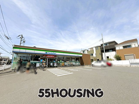 ���ӊ��@�t�@�~���[�}�[�g����O��l���ړX �k��9���B 650m
