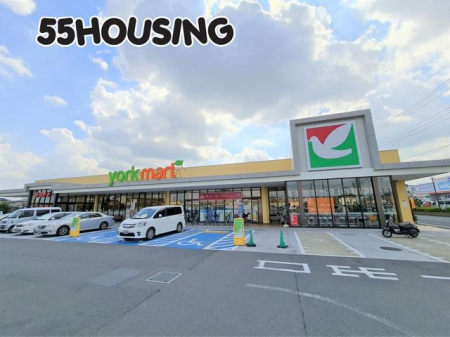 ���ӊ��@���[�N�}�[�g�k�{��c�ƓX �k��5���B 400m